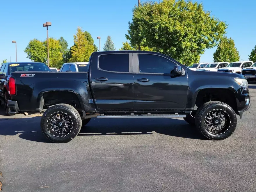 2016 Chevrolet Colorado Z71 photo 1