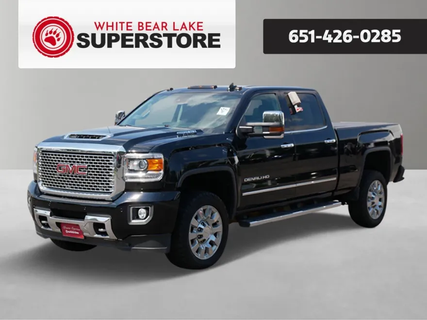 2017 Gmc Sierra 2500 HD Denali photo 1