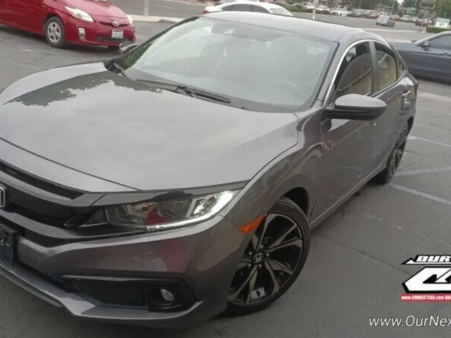 2020 Honda Civic Sport photo 1