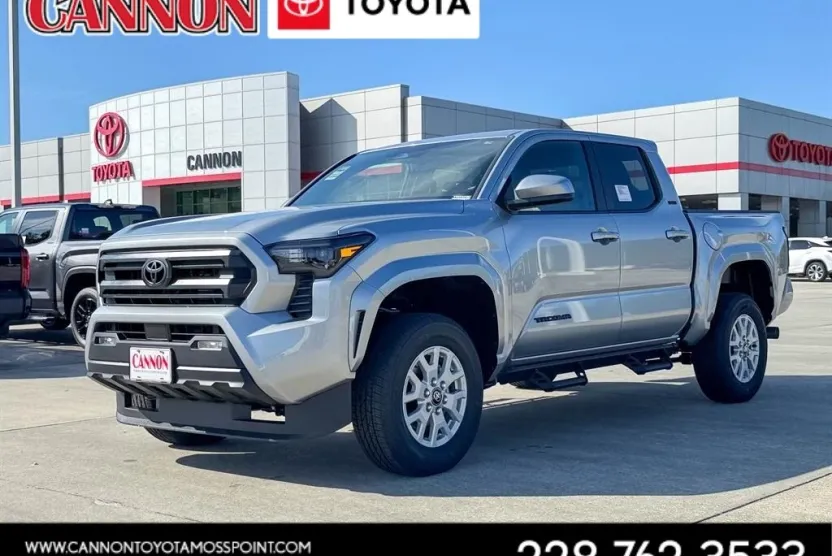 2025 Toyota Tacoma SR5 photo 1
