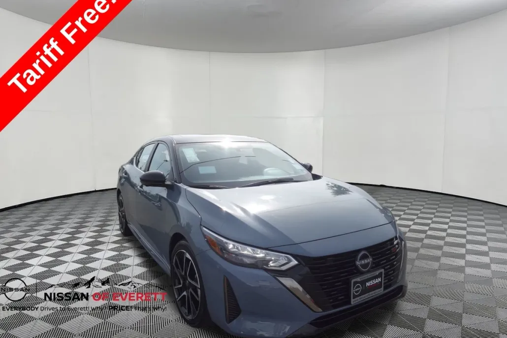 2025 Nissan Sentra SR photo 1