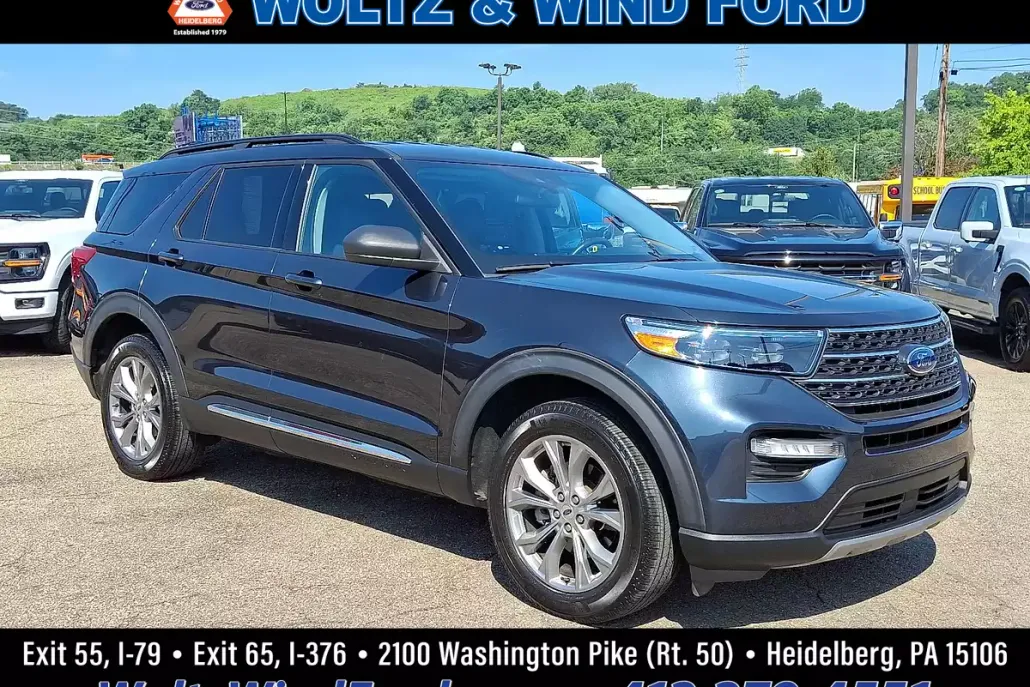 2022 Ford Explorer XLT photo 1