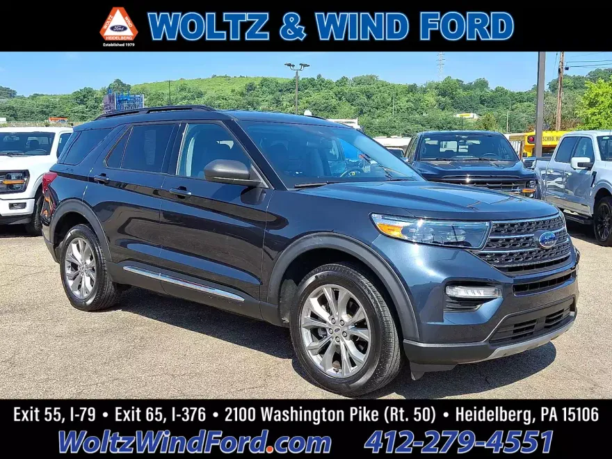 2022 Ford Explorer XLT photo 1