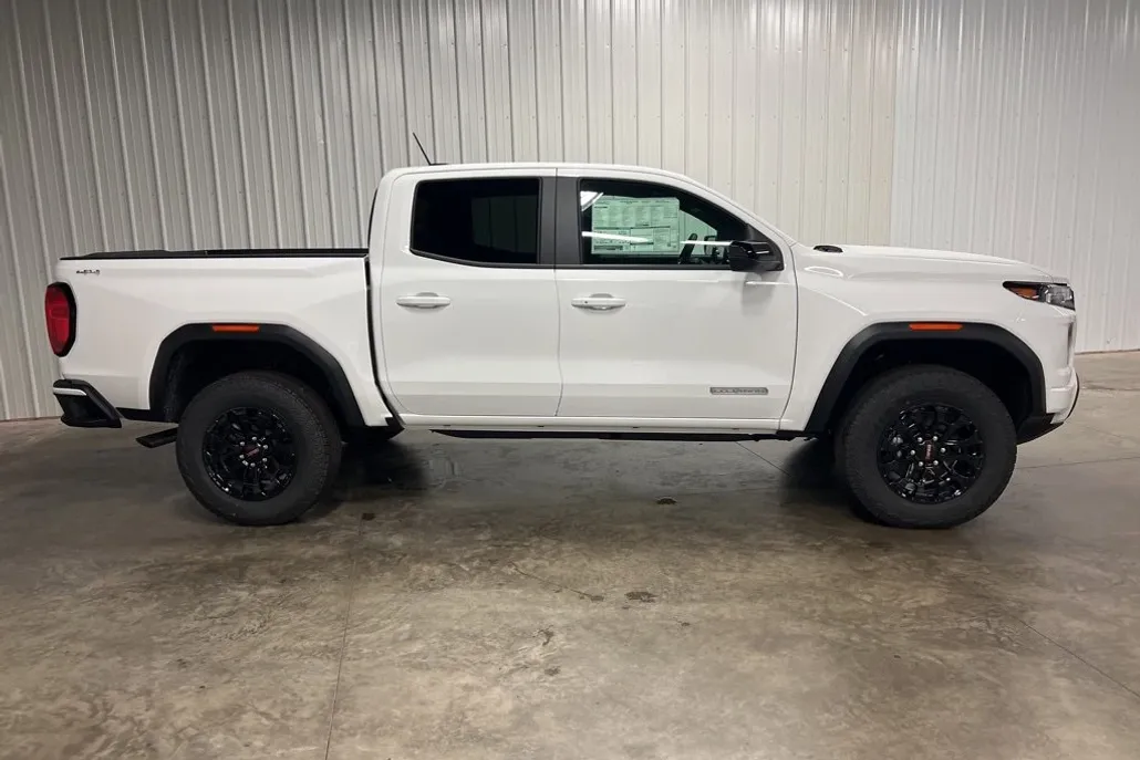 2026 Gmc Canyon Elevation photo 1