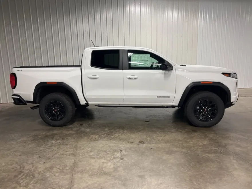 2026 Gmc Canyon Elevation photo 1