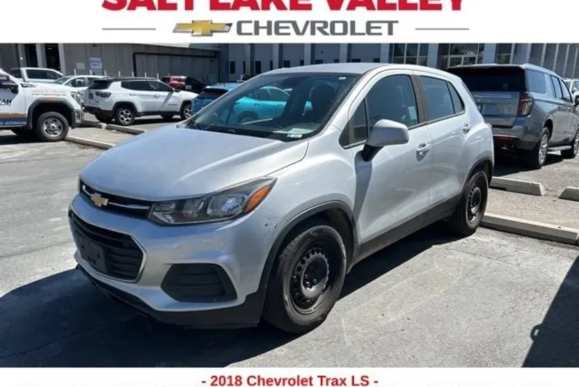 2018 Chevrolet Trax LS photo 1