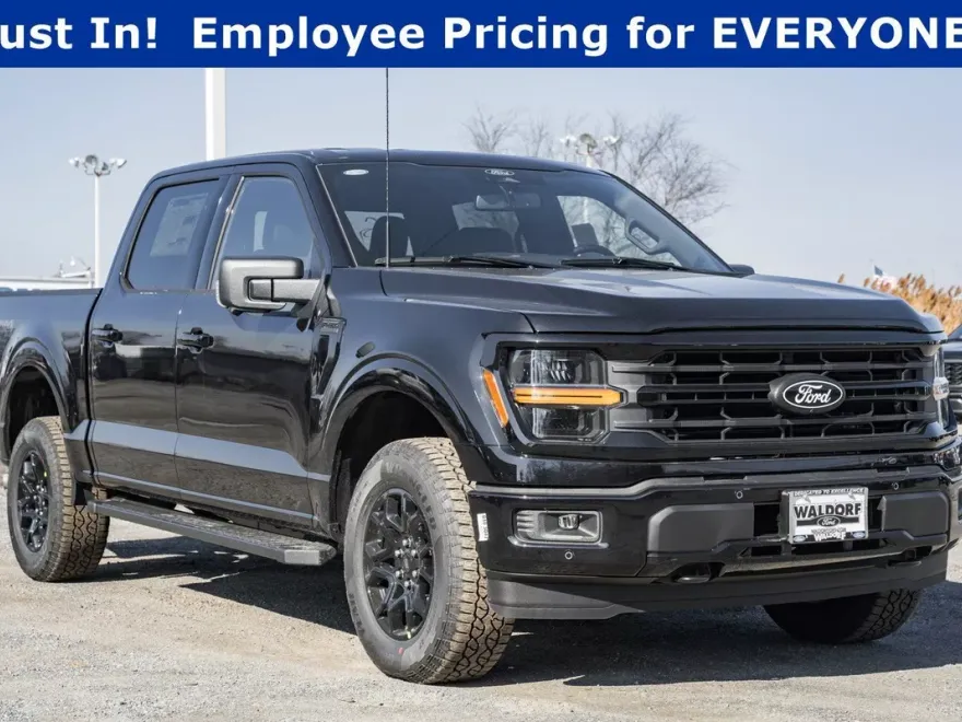 2025 Ford F-150 XLT photo 1