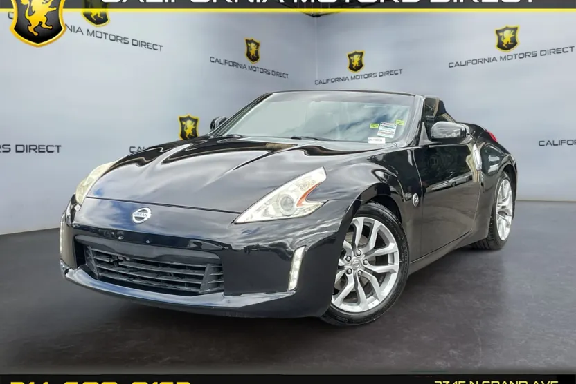 2013 Nissan 370Z Touring photo 1