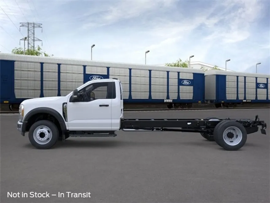 2026 Ford F-550 XL photo 1
