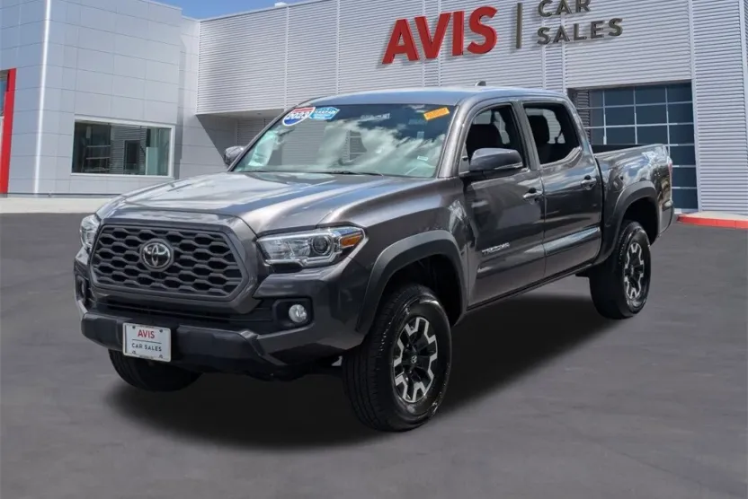 2023 Toyota Tacoma TRD V6 photo 1