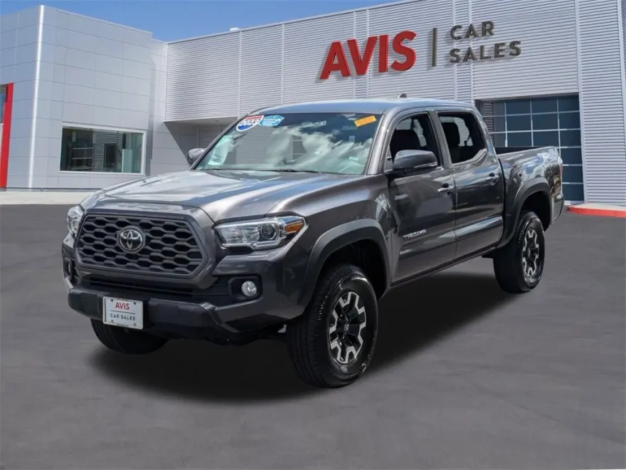 2023 Toyota Tacoma TRD V6 photo 1