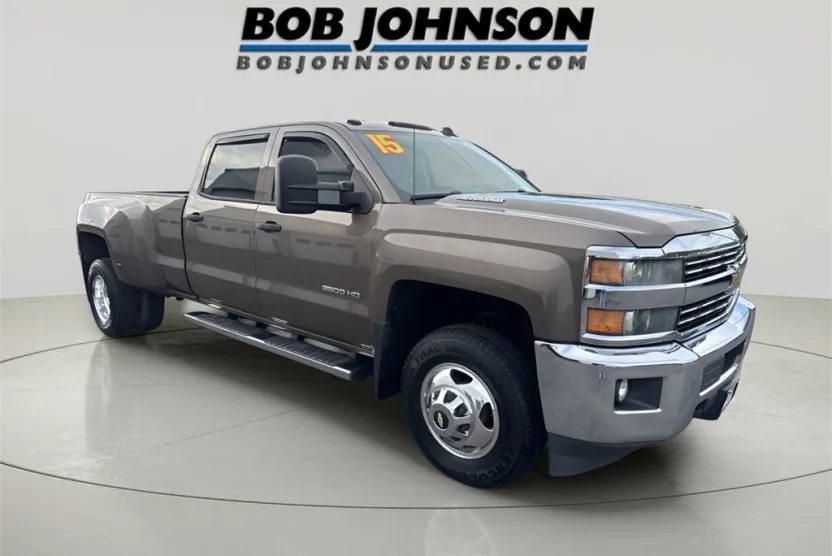 2015 Chevrolet Silverado 3500HD LT photo 1