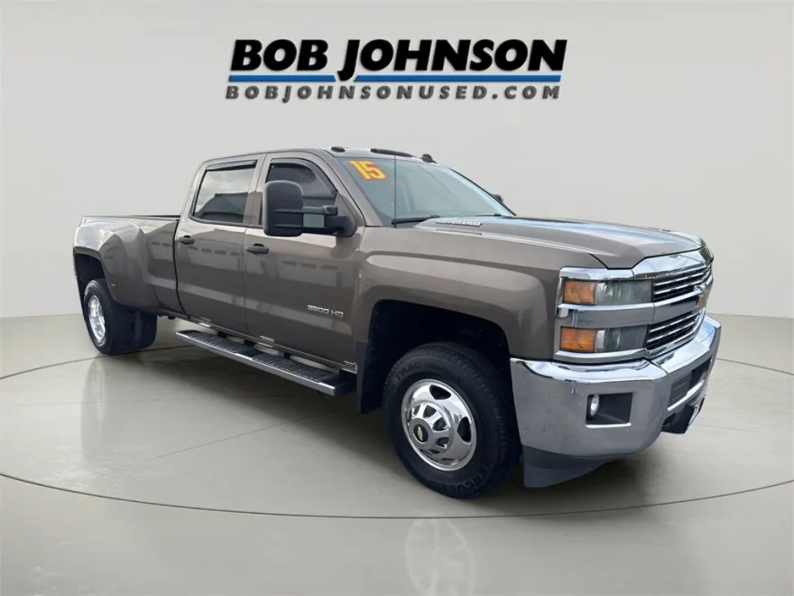 2015 Chevrolet Silverado 3500HD LT photo 1