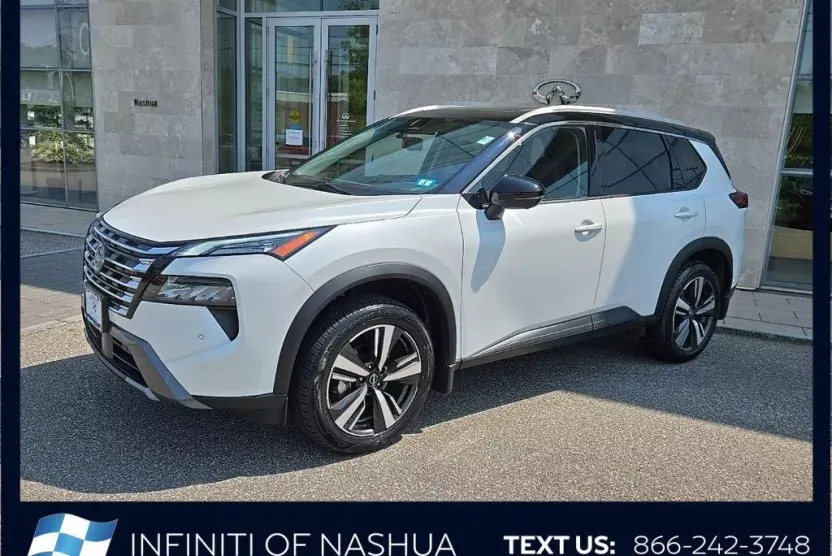 2024 Nissan Rogue SL photo 1