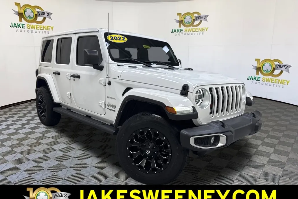 2022 Jeep Wrangler Unlimited Sahara photo 1