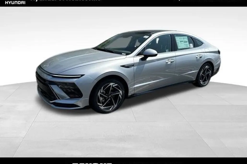 2024 Hyundai Sonata SEL photo 1