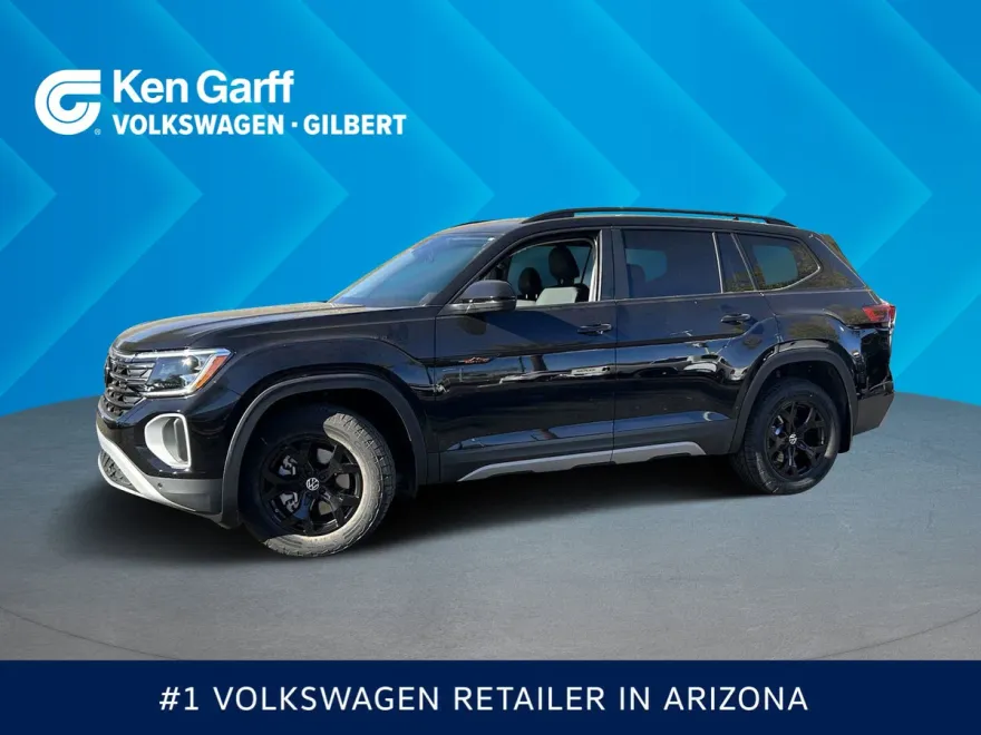 2025 Volkswagen Atlas Peak Edition SE photo 1