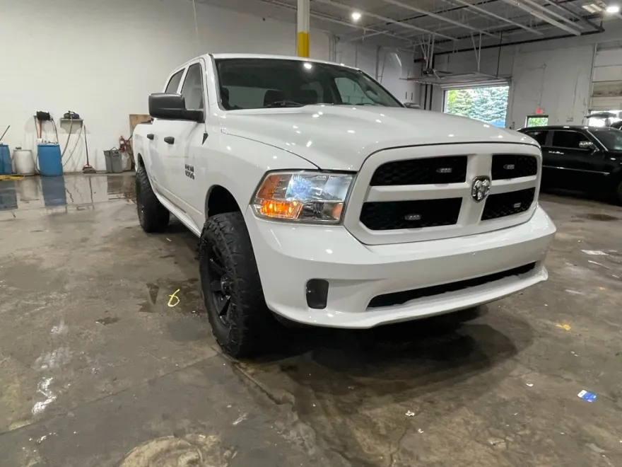 2013 Ford F-150 STX photo 1