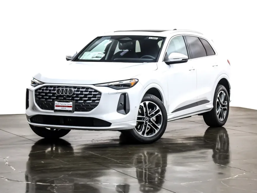 2025 Audi Q5 Premium TFSI photo 1