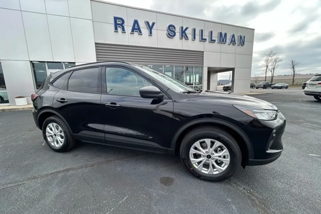 2025 Ford Escape Active photo 1