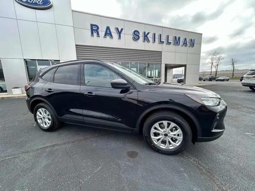 2025 Ford Escape Active photo 1