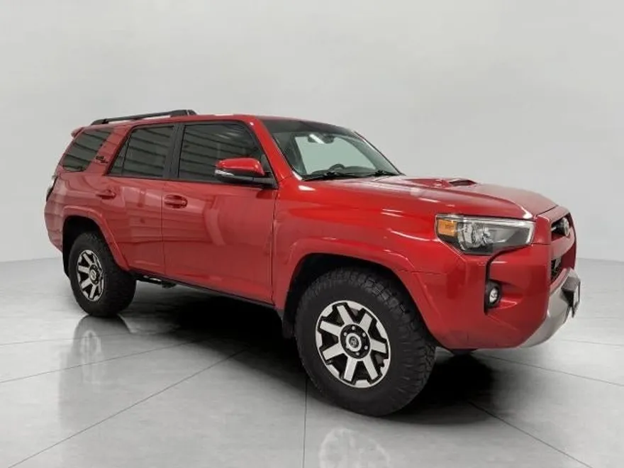2022 Toyota 4Runner TRD Premium photo 1