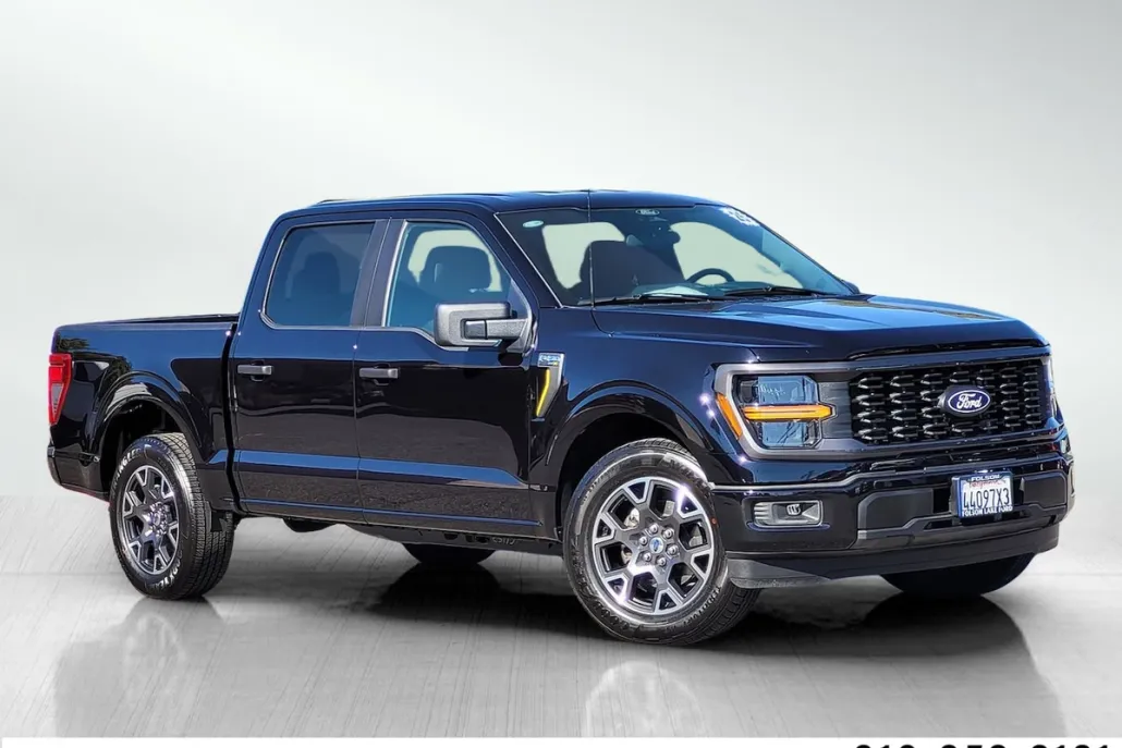 2025 Ford F-150 STX photo 1