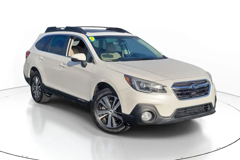 2019 Subaru Outback 2.5i Limited photo 1