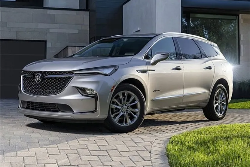 2023 Buick Enclave Avenir photo 1