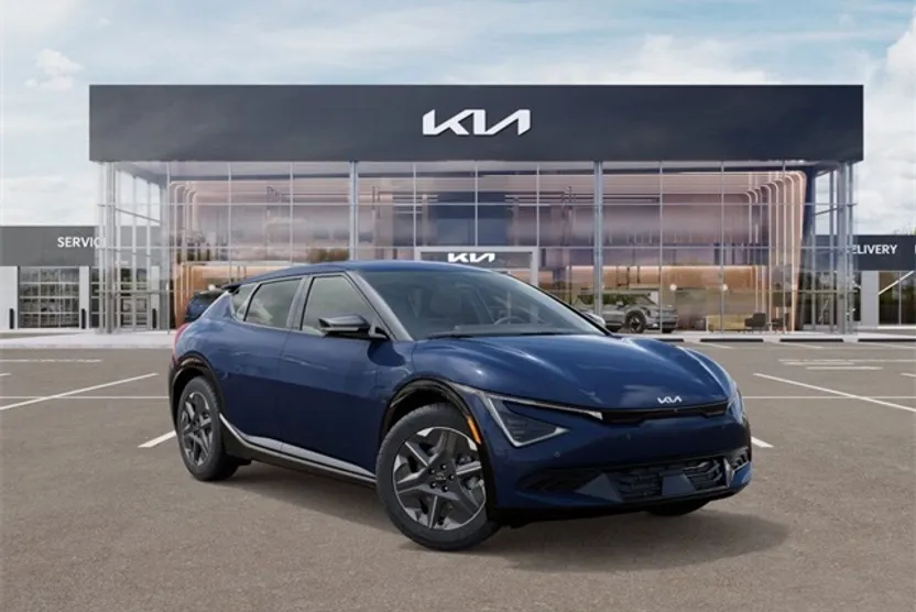 2025 Kia EV6 Light photo 1