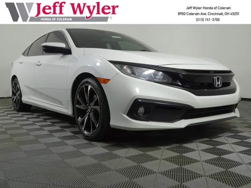 2019 Honda Civic Sport photo 1