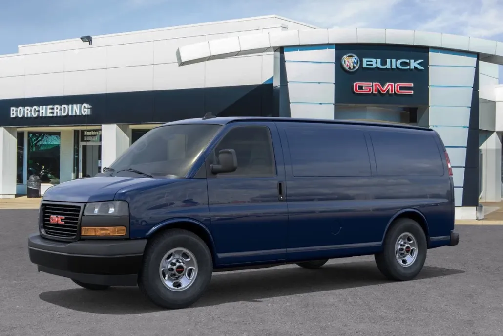 2025 Gmc Savana Cargo 3500 photo 1