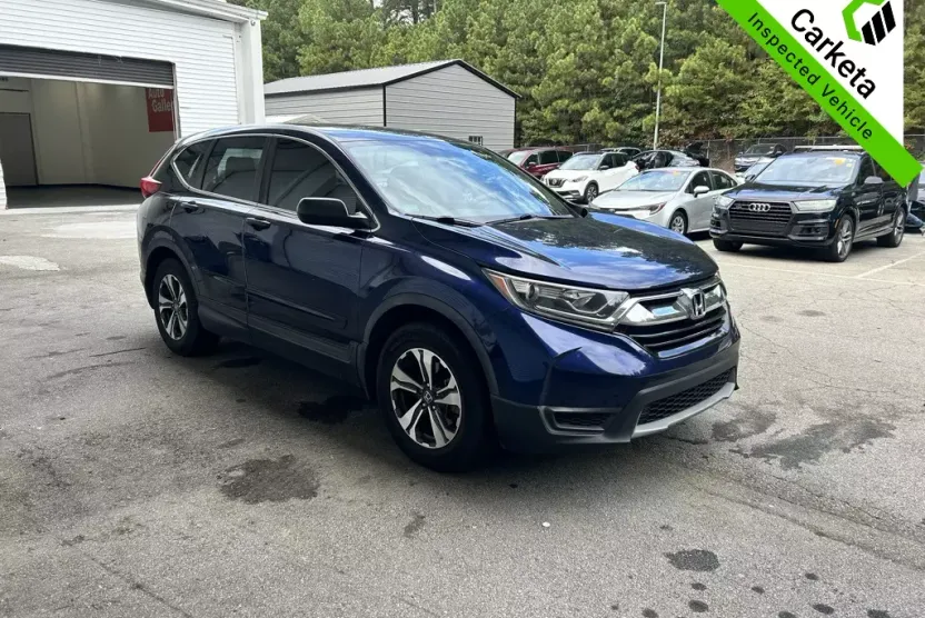 2017 Honda CR-V LX photo 1