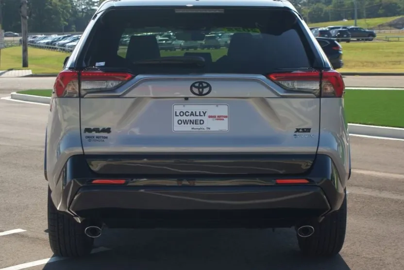 2025 Toyota RAV4 Hybrid XSE photo 1