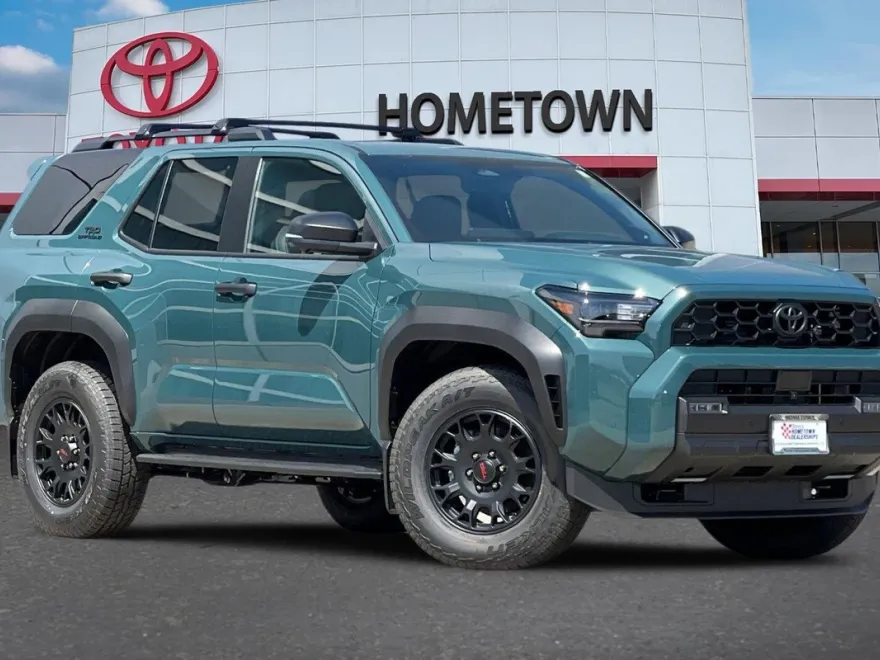 2025 Toyota 4Runner TRD Off-Road Premium photo 1