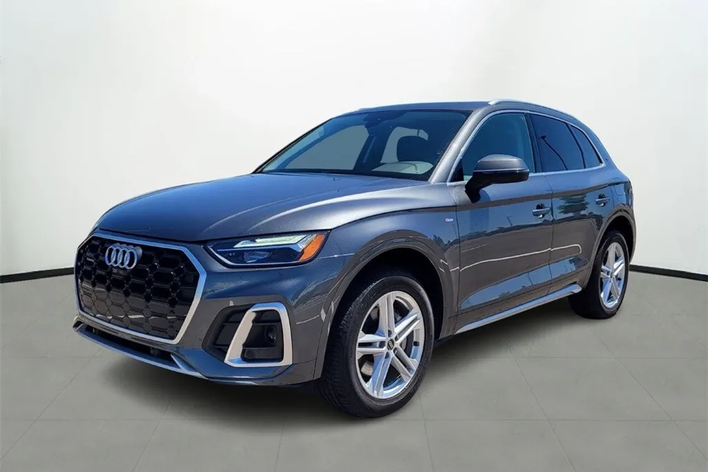 2024 Audi Q5 55 S line Premium photo 1
