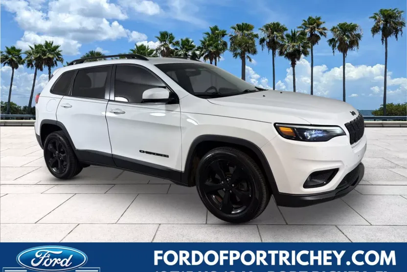 2019 Jeep Cherokee Altitude photo 1