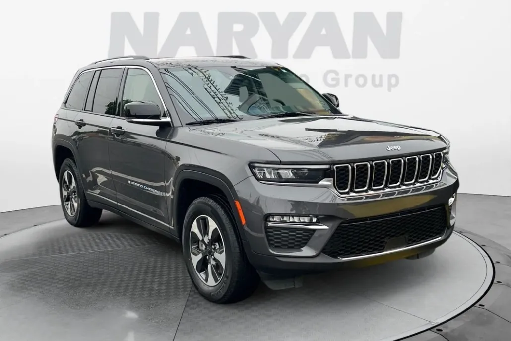 2023 Jeep Grand Cherokee 4xe Base photo 1