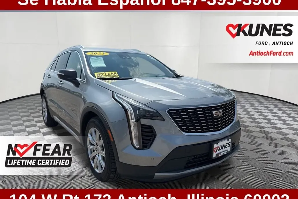 2023 Cadillac XT4 Premium Luxury photo 1