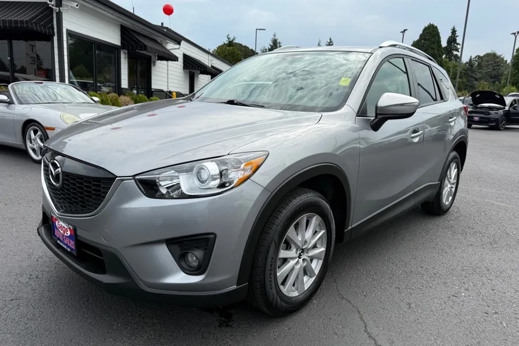2015 Mazda CX-5 Touring photo 1