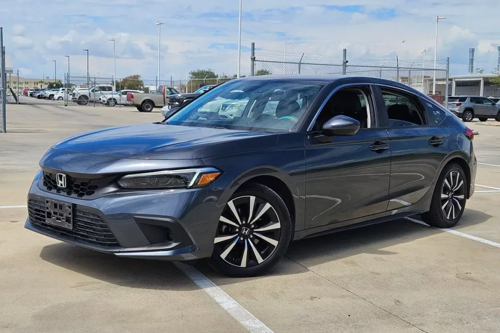 2024 Honda Civic EX-L Hatchback photo 1