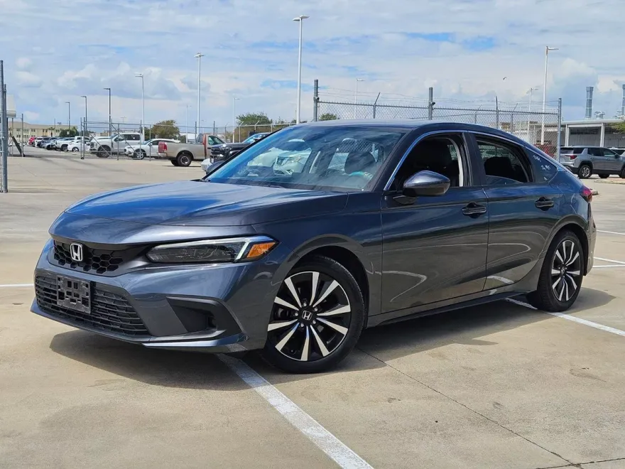 2024 Honda Civic EX-L Hatchback photo 1