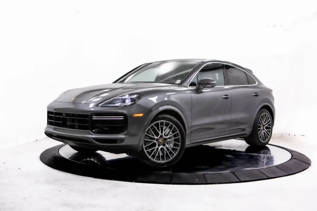 2022 Porsche Cayenne Turbo Coupe photo 1