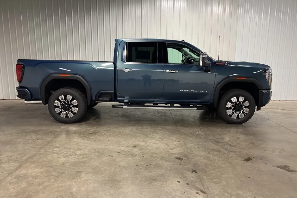 2025 Gmc Sierra 2500 HD Denali photo 1