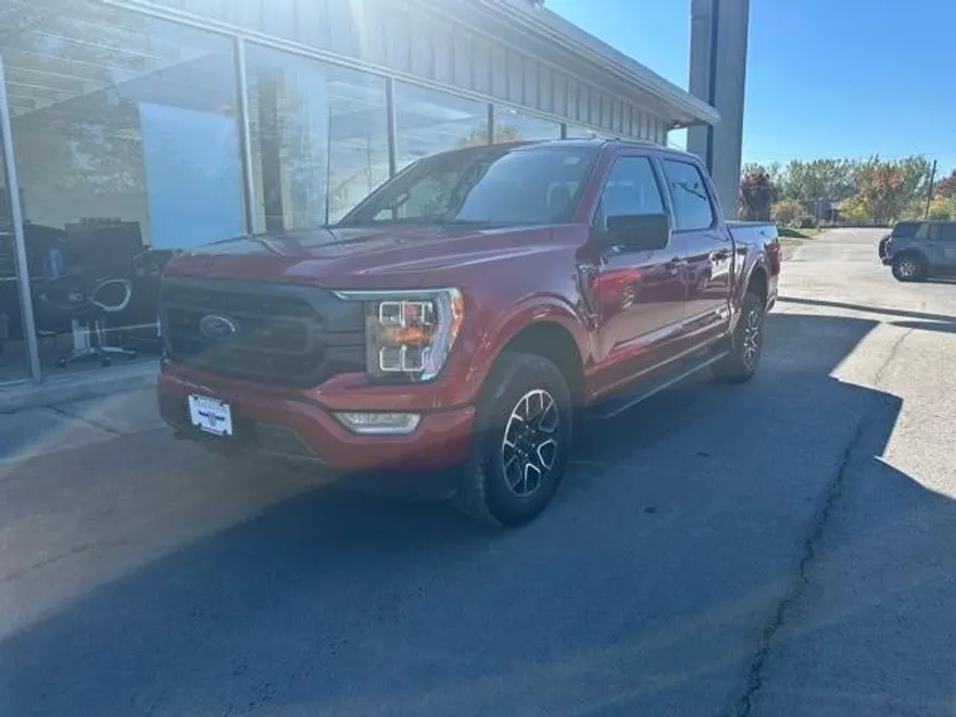 2022 Ford F-150 XLT photo 1