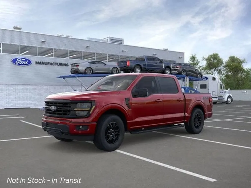 2025 Ford F-150 XLT photo 1