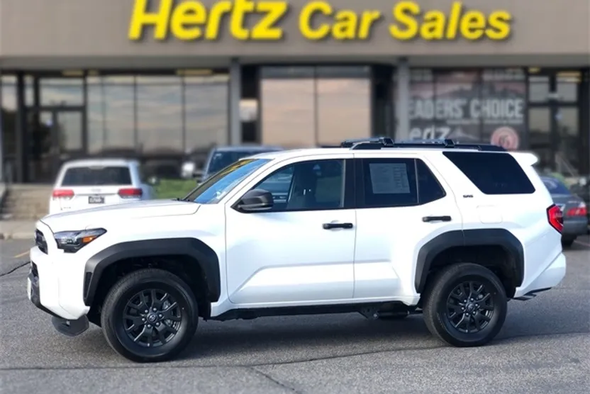 2025 Toyota 4Runner SR5 photo 1
