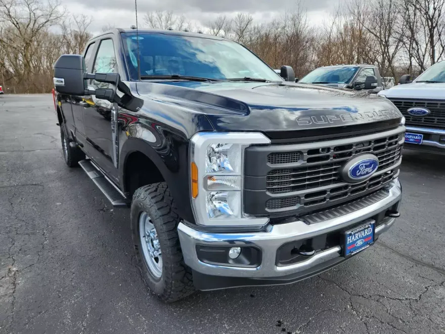 2025 Ford F-250 XL photo 1