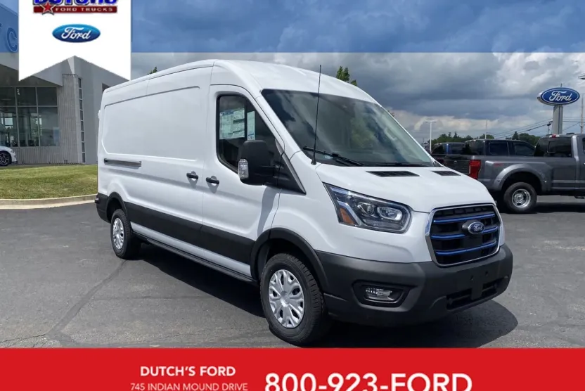 2022 Ford Transit photo 1