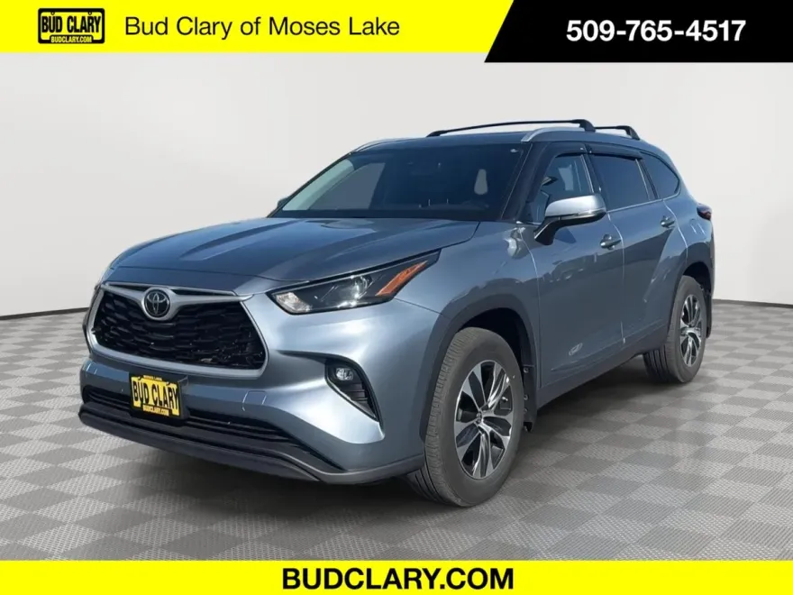 2022 Toyota Highlander XLE photo 1